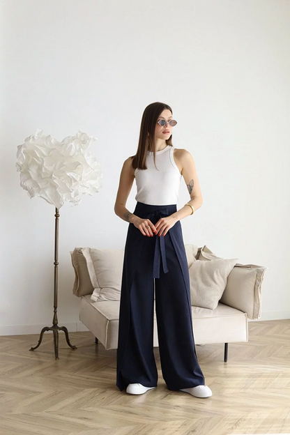 Isolde |Charlotte Wide-Crop Linen Trousers